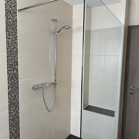Ferienwohnung Maas Uess Экстерьер фото